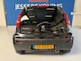 Peugeot 107 1.0 Access /bj.2012 / kleur: zwart / 5 deurs / airco / NAP met 136109 km.en APK tot 06/2027 / stereo / scherm / bellen