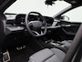 Audi Q6 e-tron S edition Quattro 100 kWh | Adaptive cruise control | 360 graden camera | Stoelverwarming voor & achter | Climate control | Dodehoekdetectie | Geheugen best.stoel | Stuurverwarming | MMI-bijrijdersscherm | Matrix LED-koplampen | Alarm Klasse III | Warmtepomp