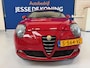 Alfa Romeo MiTo 1.4 T Progression / bj.2009 / kleur: rood / climate / sportvelgen / etc. / NAP met 189920 km.en APK tot 05/2027.
