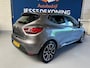 Renault Clio 0.9 TCe Limited / bj.2016 / kleur: grijs / 5 deurs / navigatie / climate / cruise / APK 03/2027 en NAP met 249980 km.