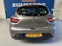 Renault Clio 0.9 TCe Limited / bj.2016 / kleur: grijs / 5 deurs / navigatie / climate / cruise / APK 03/2027 en NAP met 249980 km.