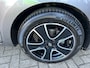 Renault Clio 0.9 TCe Limited / bj.2016 / kleur: grijs / 5 deurs / navigatie / climate / cruise / APK 03/2027 en NAP met 249980 km.