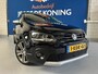Volkswagen Polo 1.2 TSI Cross / bj.2011 / zwart / 5 deurs / climate / sportvelgen / navigatie / APK 03/2027 / NAP met 209546 km.