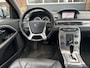 Volvo V70 2.0 D3 Summum automaat diesel / bj.2011 / leder/navigatie/climate/trekhaak/ cruise/APK tot 08/2026 en NAP met 324008 km.