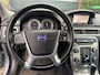 Volvo V70 2.0 D3 Summum automaat diesel / bj.2011 / leder/navigatie/climate/trekhaak/ cruise/APK tot 08/2026 en NAP met 324008 km.