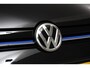 Volkswagen E-Golf e-Golf Edtion Navigatie Apple Carplay/Android auto Bluetooth Adaptieve Cruise Control Lichtmetalen Velgen 17" Parkeer sensoren