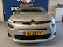 Citroën C4 Picasso 1.6 diesel/ grijs kenteken/ bj.2014/ navigatie/climate/trekhaak/ sportvelgen/ APK 11/2026 en NAP met 171913 km.