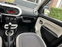 Renault Twingo 1.0 SCe Collection/bj.2017/ kleur:wit/ Airco/ Volledig Dealer Onderhouden/ APK 04/2027/ Nieuwe Model/ 5 Deurs/ BTW.