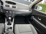 Renault Megane 1.6 Expression/ kleur: grijs/ bj.2009/ 5 deurs / Airco / NAP met 226080 km.en APK 08/2026/ Nette auto,rijdt prima.