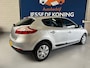 Renault Megane 1.6 Expression/ kleur: grijs/ bj.2009/ 5 deurs / Airco / NAP met 226080 km.en APK 08/2026/ Nette auto,rijdt prima.