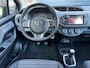 Toyota Yaris 1.0 VVT-i Now/bj.2016/kleur: grijs / airco/ 5 deurs/ NAP met 120028 km.en APK tot 10/2026/ Zeer nette en zuinige auto