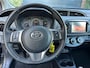 Toyota Yaris 1.0 VVT-i Now/bj.2016/kleur: grijs / airco/ 5 deurs/ NAP met 120028 km.en APK tot 10/2026/ Zeer nette en zuinige auto