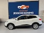 Renault Kadjar 1.2 TCe Intens /bj.2015/ parelmoer wit/ climate/trekhaak/half leder/camera/scherm/NAP met 184287 km.en APK 09/2025.