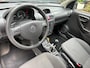 Opel Corsa 1.2-16V Essentia, bj.2003,grijs,5 deurs,airco,APK tot 10/2026 en NAP met 221140 km.stuurbekrachtiging,zeer zuinige auto