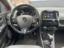 Renault Clio Estate 0.9 TCe Dynamique,bj.2014,kleur:rood,climate,navigatie,sportvelgen,APK tot 04/2027 en NAP met 199493 km.etc.