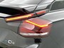 Citroën E-C4 136pk Shine 50 kWh Automaat | 1ste Eigenaar | Schuif-/kanteldak | Navigatie | Climate Control | Adaptieve Cruise Control | 18"LMV | Full-LED | Stoel-/voorruitverwarming | Dodehoekdetectie |