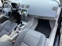 Volvo S40 2.4 D5 Edition II automaat 5 cilinder,bj.2007,kleur:zwart.Climate,Sportvelgen,Cruise,APK 02/2027 en NAP met 354307 km.