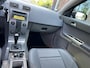 Volvo S40 2.4 D5 Edition II automaat 5 cilinder,bj.2007,kleur:zwart.Climate,Sportvelgen,Cruise,APK 02/2027 en NAP met 354307 km.