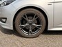 Ford Focus 1.5 Ecboost ST-Line 150pk Achterspoiler | Navigatie | Carplay & Android Auto | 18 inch velgen | Reservewiel | Getint glas