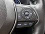 Toyota RAV4 2.5 Hybrid AWD Bi-Tone | 1650KG trekgewicht | Stoel+stuurverwarming | Elektrische Achterklep | Parkeersensoren Voor+achter | Draadloze telefoonlader | Apple CarPlay/Android Auto | Cruise Control Adaptive |