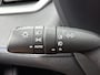Toyota RAV4 2.5 Hybrid AWD Bi-Tone | 1650KG trekgewicht | Stoel+stuurverwarming | Elektrische Achterklep | Parkeersensoren Voor+achter | Draadloze telefoonlader | Apple CarPlay/Android Auto | Cruise Control Adaptive |