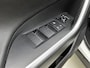 Toyota RAV4 2.5 Hybrid AWD Bi-Tone | 1650KG trekgewicht | Stoel+stuurverwarming | Elektrische Achterklep | Parkeersensoren Voor+achter | Draadloze telefoonlader | Apple CarPlay/Android Auto | Cruise Control Adaptive |