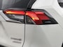 Toyota RAV4 2.5 Hybrid AWD Bi-Tone | 1650KG trekgewicht | Stoel+stuurverwarming | Elektrische Achterklep | Parkeersensoren Voor+achter | Draadloze telefoonlader | Apple CarPlay/Android Auto | Cruise Control Adaptive |
