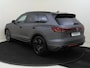 Volkswagen Touareg 3.0 TSi eHybrid 4MOTION R Edition | SoH 95% | Panoramadak | Luchtvering | Lederen bekleding 'Vienna' | Matte lak | 4-zone airco | Stoel- en stuurwielverwarming | Adaptieve cruise control | Keyless |
