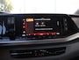 Volkswagen Multivan Bulli Edition L2 1.5 eHybrid EU6 180 kW 245pk | 2 Persoons bed | 7 Zits | Navigatie | Trekhaak | Panorama dak | 19 inch Lm velgen | ACC | Apple Carplay | Elek. bedienb. Schuifdeuren en achterklep | IQ Light |