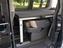 Volkswagen Multivan Bulli Edition L2 1.5 eHybrid EU6 180 kW 245pk | 2 Persoons bed | 7 Zits | Navigatie | Trekhaak | Panorama dak | 19 inch Lm velgen | ACC | Apple Carplay | Elek. bedienb. Schuifdeuren en achterklep | IQ Light |