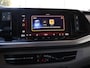 Volkswagen Multivan Bulli Edition L2 1.5 eHybrid EU6 180 kW 245pk | 2 Persoons bed | 7 Zits | Navigatie | Trekhaak | Panorama dak | 19 inch Lm velgen | ACC | Apple Carplay | Elek. bedienb. Schuifdeuren en achterklep | IQ Light |