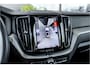 Volvo XC60 2.0 T6 Plug-in hybrid AWD - R Design | Panorama | Memory | Elek. Trekhaak | 360 Camera