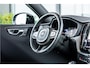 Volvo XC60 2.0 T6 Plug-in hybrid AWD - R Design | Panorama | Memory | Elek. Trekhaak | 360 Camera