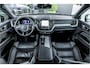 Volvo XC60 2.0 T6 Plug-in hybrid AWD - R Design | Panorama | Memory | Elek. Trekhaak | 360 Camera