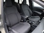 Toyota Corolla Touring Sports 1.8 Hybrid Business Intro | Navigatie | Camera | Keyless | Privacy Glass | Lichtmetalen Velgen |