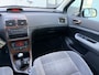 Peugeot 307 2.0-16V XTi 5-Deurs 136 PK. Mooie en zeer fijn rijdende auto van de tweede eigenaar !!! Alle keuringen toegestaan !!