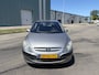 Peugeot 307 2.0-16V XTi 5-Deurs 136 PK. Mooie en zeer fijn rijdende auto van de tweede eigenaar !!! Alle keuringen toegestaan !!
