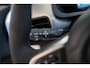 Jeep Avenger Summit 54 kWh | 8 Jaar Garantie | Panoramadak | El. Achterklep | Stoelverwarming | Navigatie | Camera | Parkeersensoren | Apple Carplay & Android Auto |
