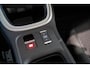 Jeep Avenger Summit 54 kWh | 8 Jaar Garantie | Panoramadak | El. Achterklep | Stoelverwarming | Navigatie | Camera | Parkeersensoren | Apple Carplay & Android Auto |