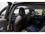 Jeep Avenger Summit 54 kWh | 8 Jaar Garantie | Panoramadak | El. Achterklep | Stoelverwarming | Navigatie | Camera | Parkeersensoren | Apple Carplay & Android Auto |