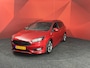 Ford Focus Wagon 1.0 ST-Line | Candy red | Trekhaak | NL origineel