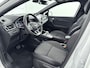 Renault Captur 1.6 E-Tech Hybrid Rive Gauche 145PK | Schuif-/kanteldak | Trekhaak | Navigatie 9,3'' | 360 Graden Camera | Zwarte Details | Apple CarPlay & Android Auto