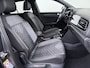 Volkswagen T-Roc 1.5TSI Automaat R-Line Panoramadak Stoelverwarming Adap.Cruise Virtal Cockpit Camera Elek.Achterklep Navi Apple Carplay Android Auto Business+ Keyless Pdc Privacy Glas Lmv Led DAB+ Licht-Regensensor