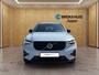 Volvo XC40 2.0 B4 Plus Dark | BLIS | Verwarmde Voorstoelen | Camera | Keyless start / entry | Harman Kardon |