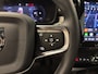 Volvo XC40 2.0 B4 Plus Dark | BLIS | Verwarmde Voorstoelen | Camera | Keyless start / entry | Harman Kardon |