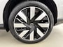 Volvo EX90 Twin Motor Performance Ultra 111kWh | 21" | Luchtvering | Bowers & Wilkins | Pilot Assist Pack | Climate | Trekhaak | Getint glas | Nordico Quilted