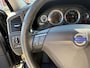 Volvo V70 2.4 Edition Sport / Cruise-Control / Stoelverwarming / Trekhaak / Climate-Control / 17'' LMV / All-Season / ENZ.