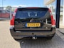 Volvo V70 2.4 Edition Sport / Cruise-Control / Stoelverwarming / Trekhaak / Climate-Control / 17'' LMV / All-Season / ENZ.