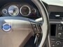 Volvo V70 2.4 Edition Sport / Cruise-Control / Stoelverwarming / Trekhaak / Climate-Control / 17'' LMV / All-Season / ENZ.