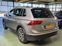 Volkswagen Tiguan 1.4 TSI ACT Comfortline -150pk- Automaat | Camera | Navi | Parkeersensoren | Rijklaarprijs incl. 1 jaar Bovag garantie